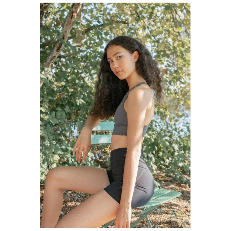 Girlfriend Collective Shorts - Run Shorts High-Rise - aus recyceltem Polyester