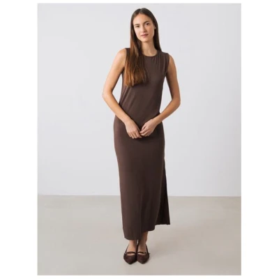Honest Basics Maxi Kleid