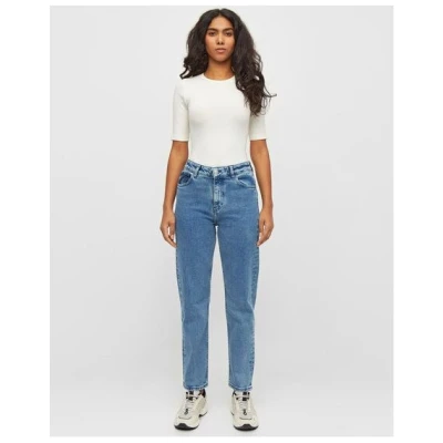 KnowledgeCotton Apparel Mom Fit Jeans Iris Light Blue