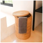 Soeji Wäschekorb mit Deckel, Aufbewahrungskorb aus Rattan SARI