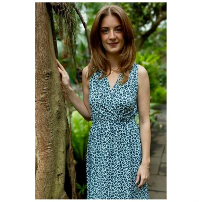 we samay V-Neck Kleid Leo EcoVero