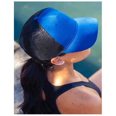 Atlantis Headwear Atlantis Zion Cap Mesh - Basecap zweifarbig aus Recyceltem Polyester Truckercap