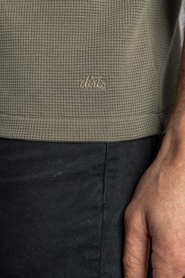 DIRTS Herren vegan Waffel-PiquÃ©-Poloshirt Dusty Olive