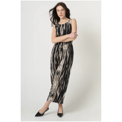 LOVJOI Damen vegan Jumpsuit Staine Schwarz Batik