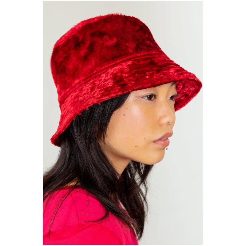 MAHLA Damen vegan Bucket Hat Rubinrot