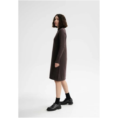 MELA Damen vegan Kleid Feinstrick Basic Harleen Dunkelbraun