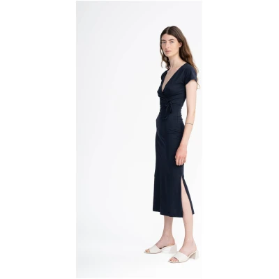 MELA Damen vegan Kleid V-Ausschnitt Shreoshi Marineblau