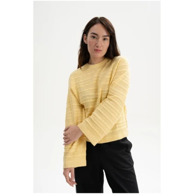 MELA Damen vegan Strickpullover Textured Jalidi Buttercup Melange Gelb