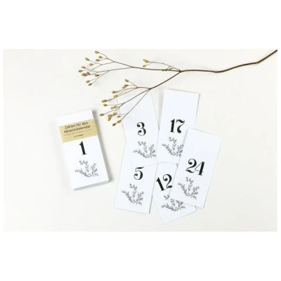 STUDIO KARAMELO Adventskalender Zahlen Anhänger | floral | Recyclingpapier