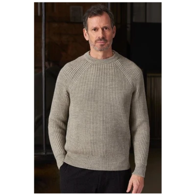 Schwerer Strickpullover NORD aus ungefärbter Alpaka/Merinowolle von About Companions