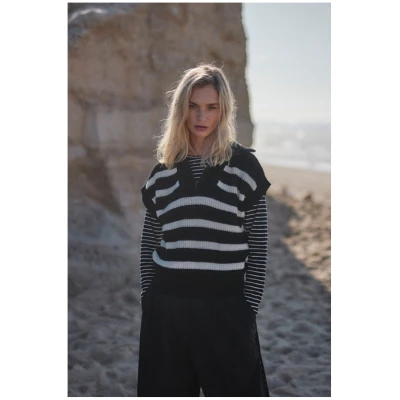 WOTE Damen vegan Strickweste Streifen Schwarz Weiß