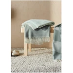 hessnatur Doubleface Plaid TOSID aus Bio-Lambswool - grün - Größe 130x180 cm