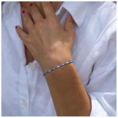 juni Blaues Perlenarmband "Wave"