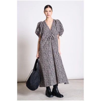 JAN 'N JUNE Damen vegan Maxikleid Dans Leo Print