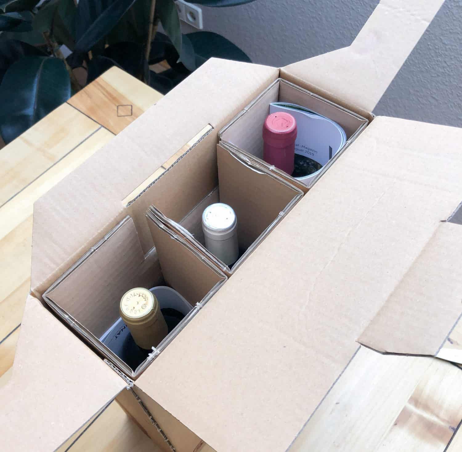 Delinat Bio-Weine werden im Recycling Karton geliefert